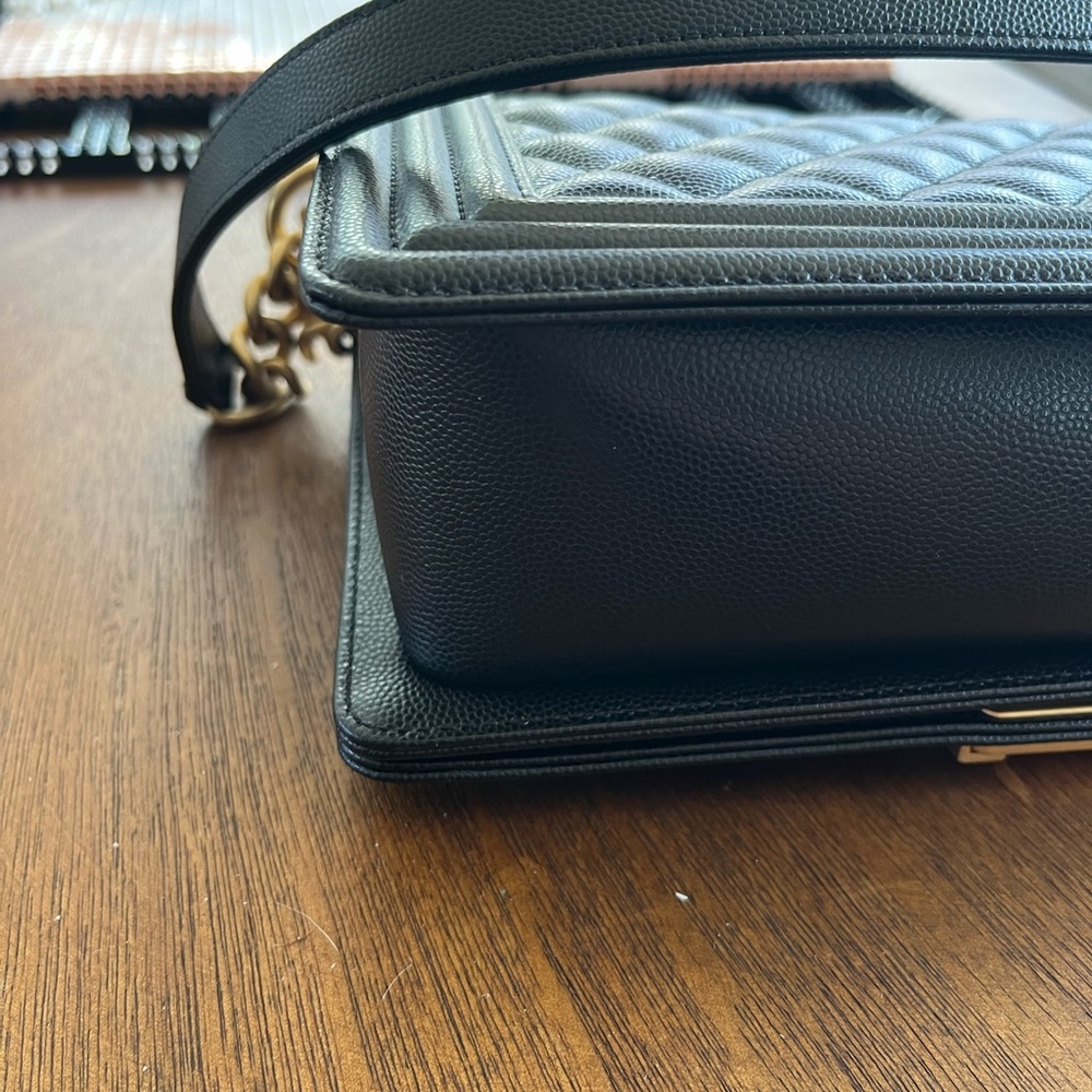 Chanel Medium Boy Bag Black Caviar Leather Gold Hardware - Picture 12 of 15